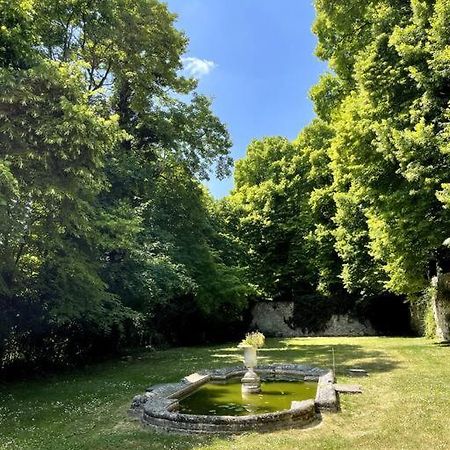 LimayRomantique Jacuzzi, Au Chateau A 30 Min De Parisアパートメント エクステリア 写真